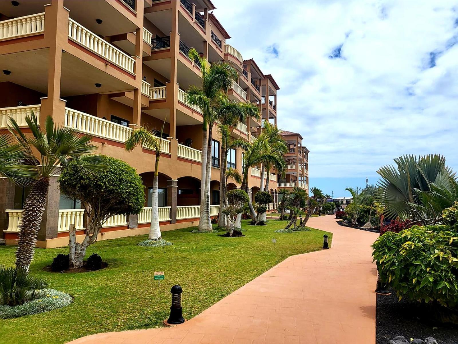 El Nautico Coral Suites San Miguel de Abona Exterior photo